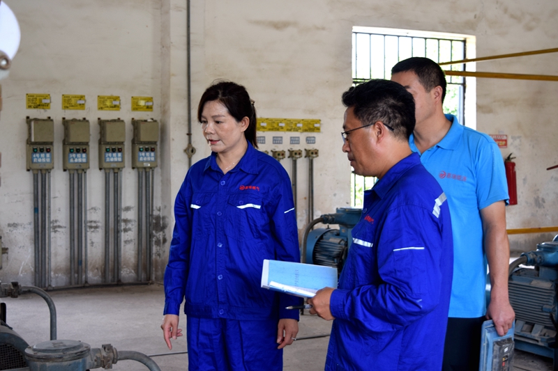 嘉瑞公司总经理刘秋平到一线检查指导安全生产工作