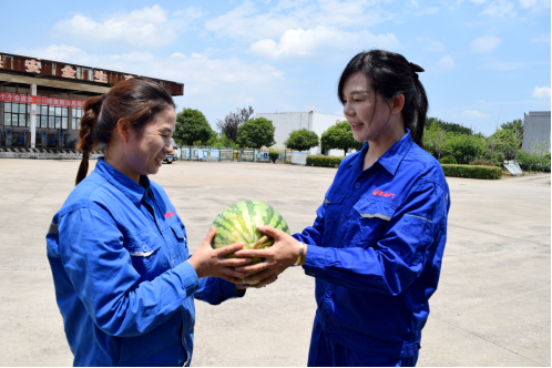 【夏送清凉】丝丝清凉  为安全生产“降温蓄力”